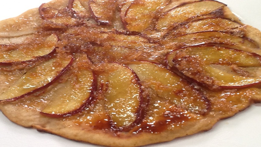 open apple pancake